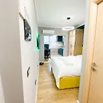 Apartment Matisse No10 - Center Tirana
