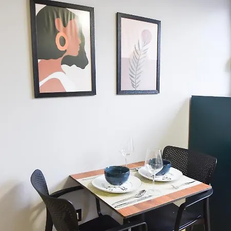 Matisse No10 - Center With Parking *