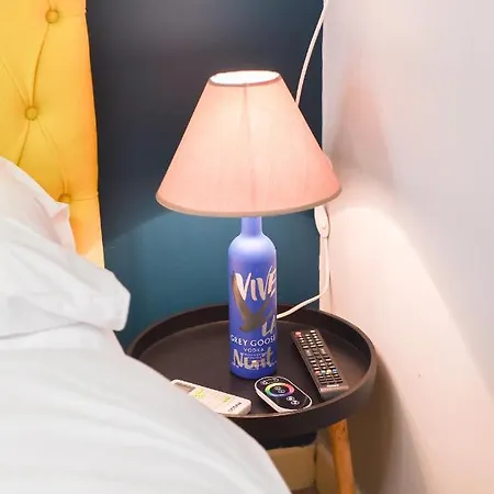 Matisse No10 - Center With Parking شقة تيرانا